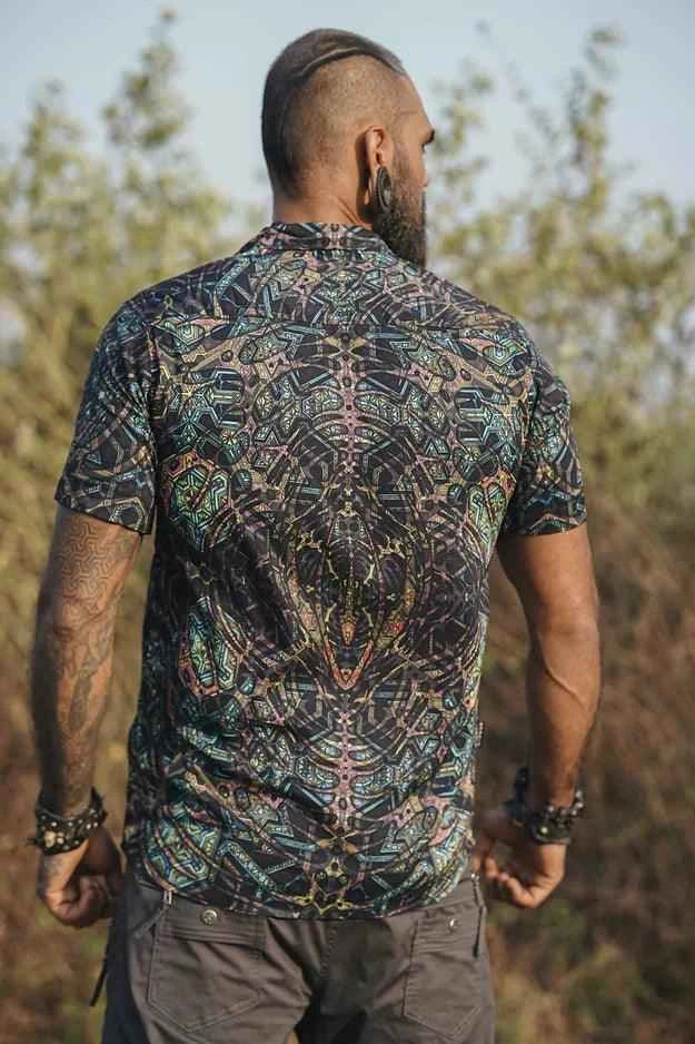 MIND FLARE | Men's Bamboo Shirts | Psychedelic Glitch Pattern Shirt