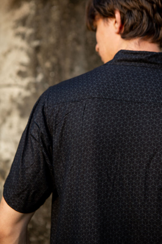 ABSTRACT KNOT | Men's Viscose Shirts | Sacred Geometry Print Black Party Shirt