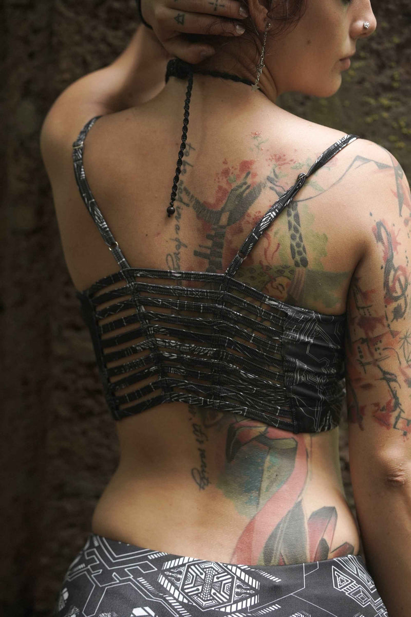 SOURCE CODE - Psychedelic Wear Sleeveless Blouse Crop Top