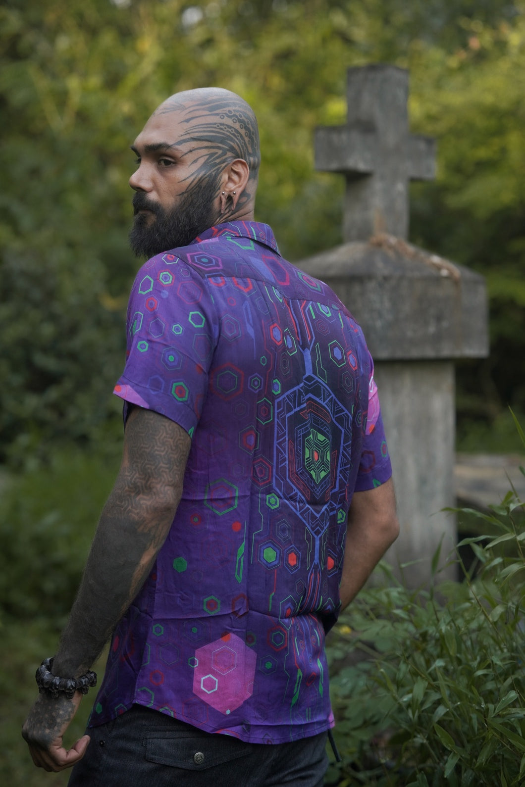 Phantom Molecules – Bamboo Lightweight Summer Wear Molecule Print Shirt