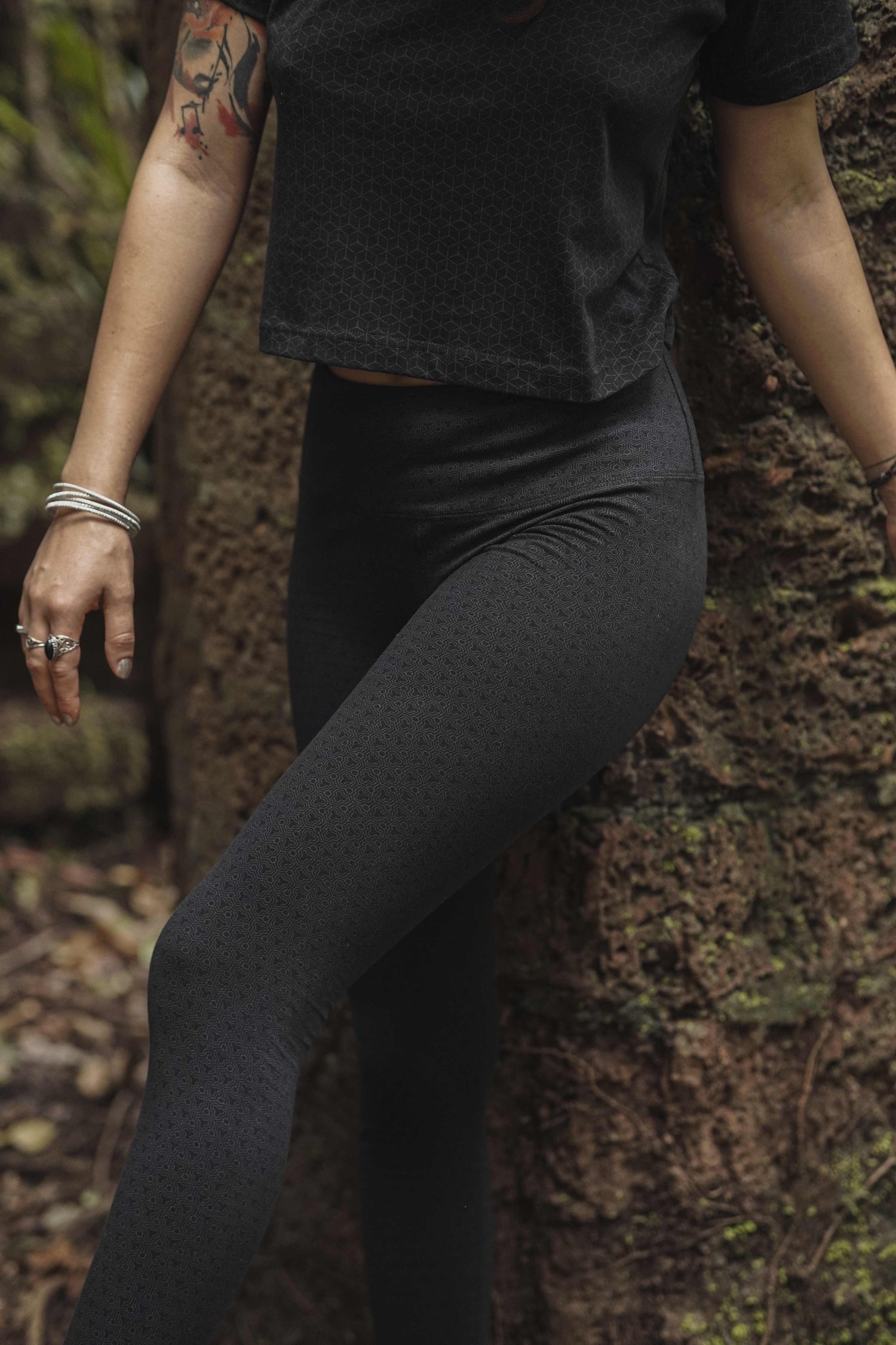 CLOVER VORTEX - Black Screen-Printed Organic Cotton Lycra Women's Leggings