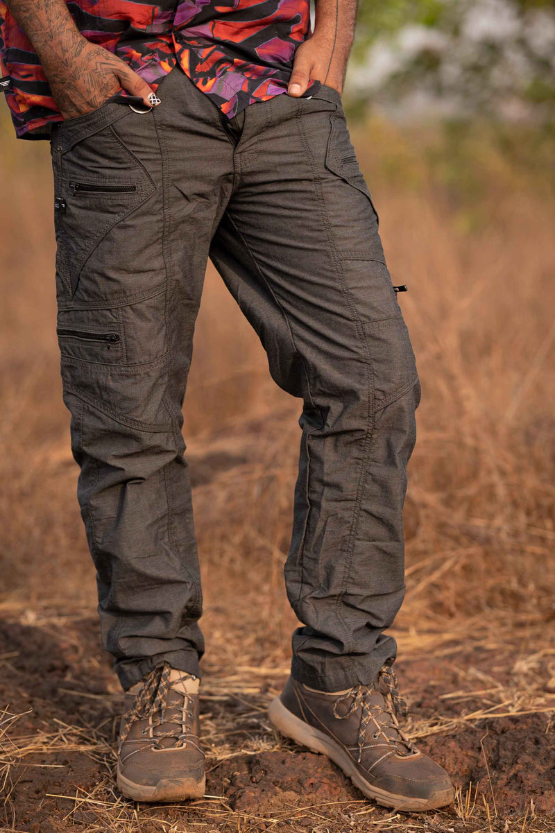 Covid Cargo Pants in Dark Grey