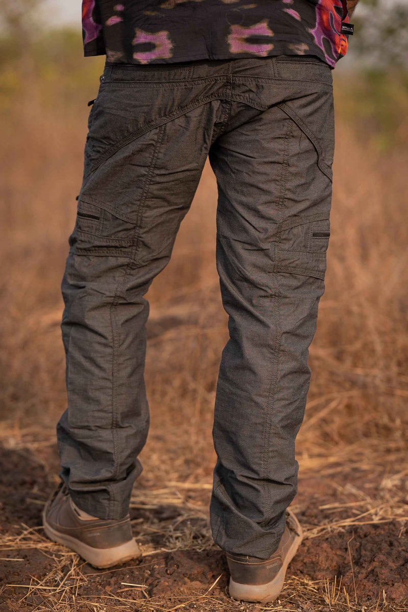 Covid Cargo Pants in Dark Grey