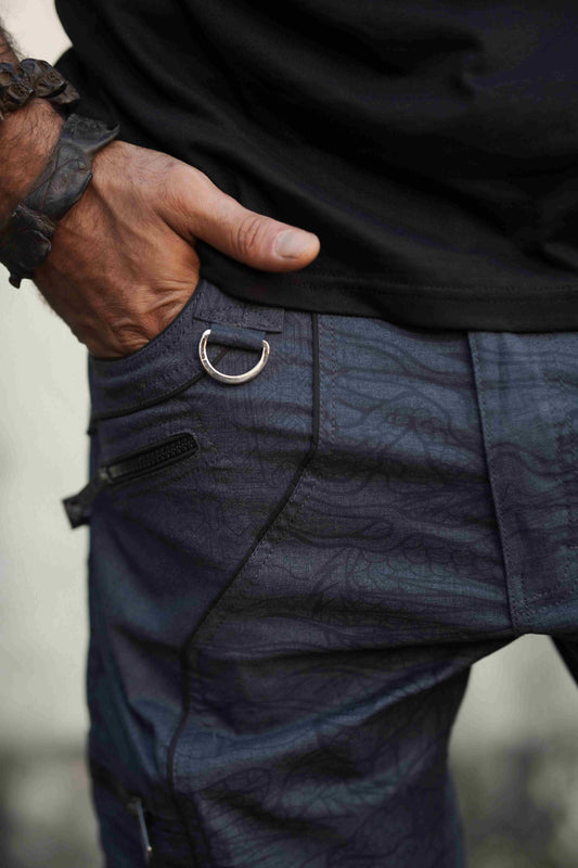 Dragon Codex - Purple Blue NY Men's Utility Cargo Pants | Abstract Print Pants