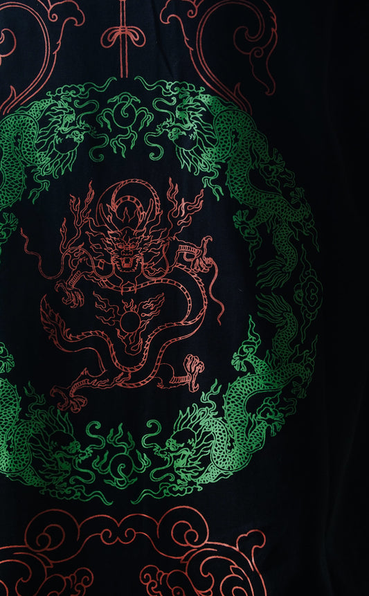 GRIFFIN ROOTS | Men's Black Graphic T-shirt | Chinese Dragon Art UV Print Tees