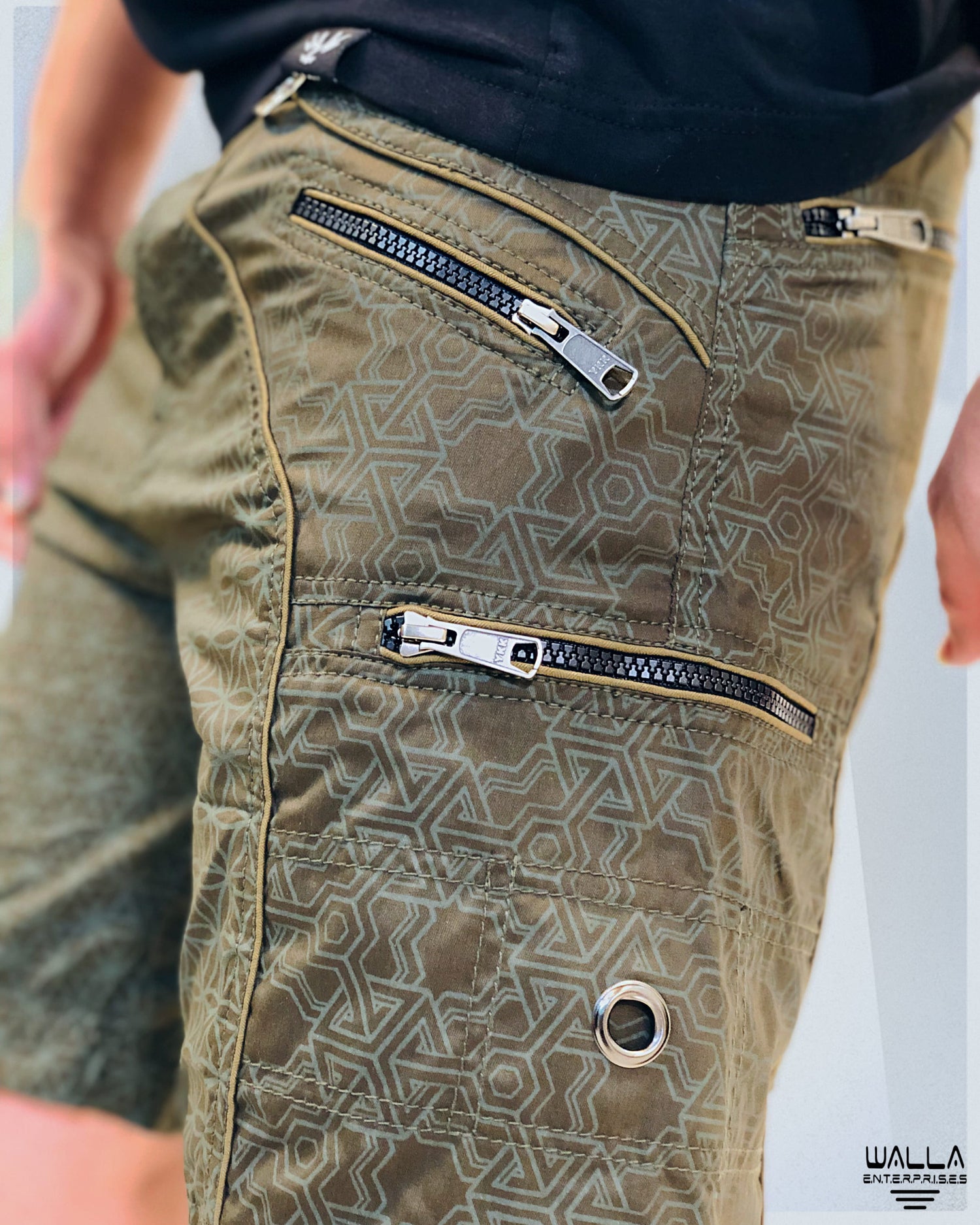 Pythagoras FOL Men's NY Shorts in Khaki Color