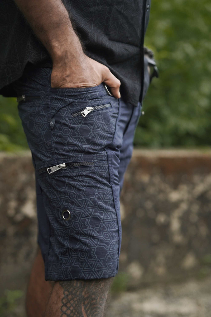 SEMI PYTHAGORAS - Semi Screen Printed Men's Artwear Up knee NY Shorts