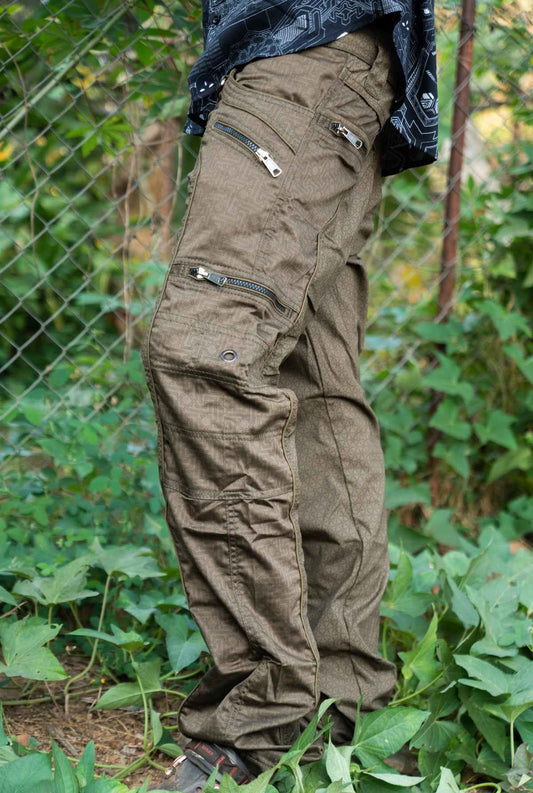 Steampunk-inspired multi-pocket utility trousers for psytrance fashion