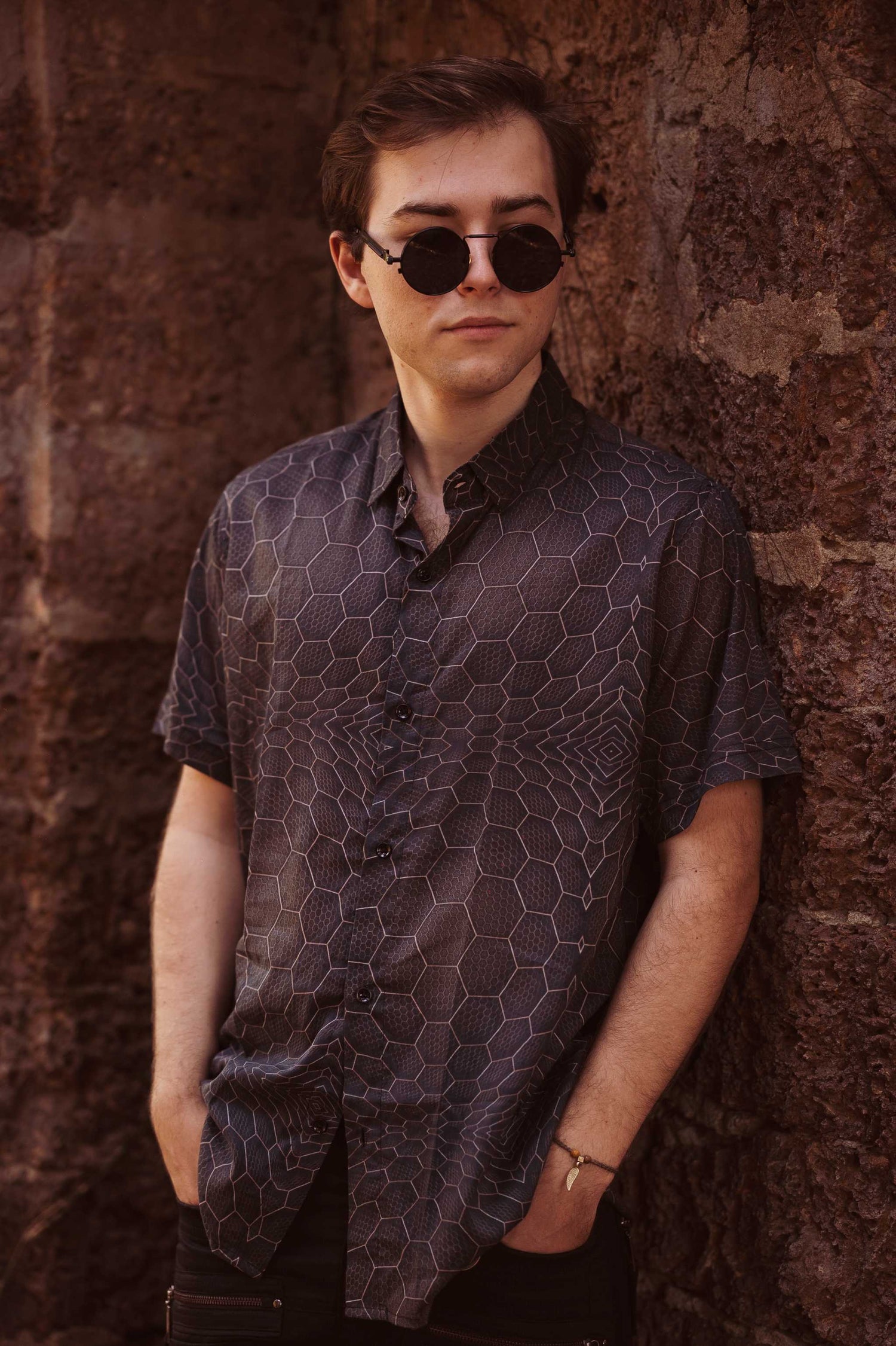 ATOMS & MOLECULES - Men's Printed Short Sleeve Shirts | Psywear Shirts