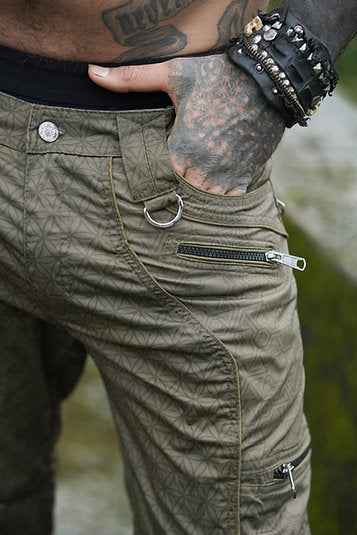 PYTHAGORAS FOL - Men's 3/4 NY Shorts in Khaki Color