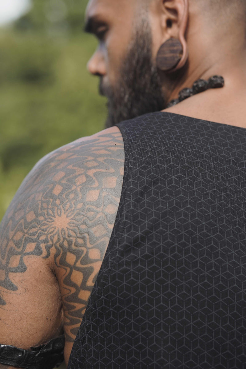 ABSTRACT KNOT | Black Men's Psychedelic Tank T-shirts