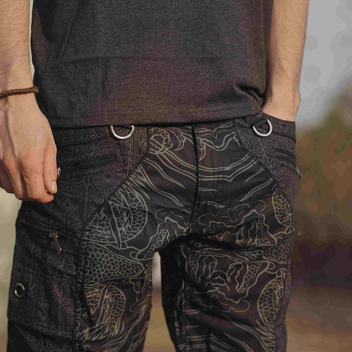 Dragon Codex - NY Black Men's Utility Cargo Shorts | Dragon Print Up Knee Shorts