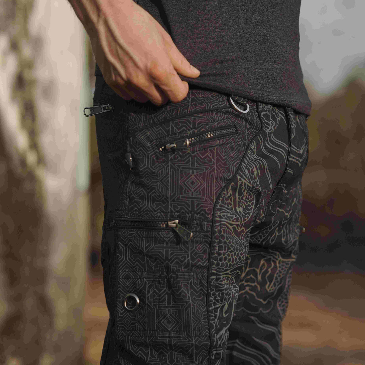 Dragon Codex - NY Black Men's Utility Cargo Shorts | Dragon Print Up Knee Shorts