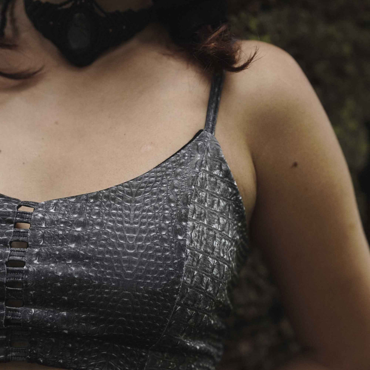 BLACK ILLUSION - Psychedelic Wear Sleeveless Blouse Crop Top