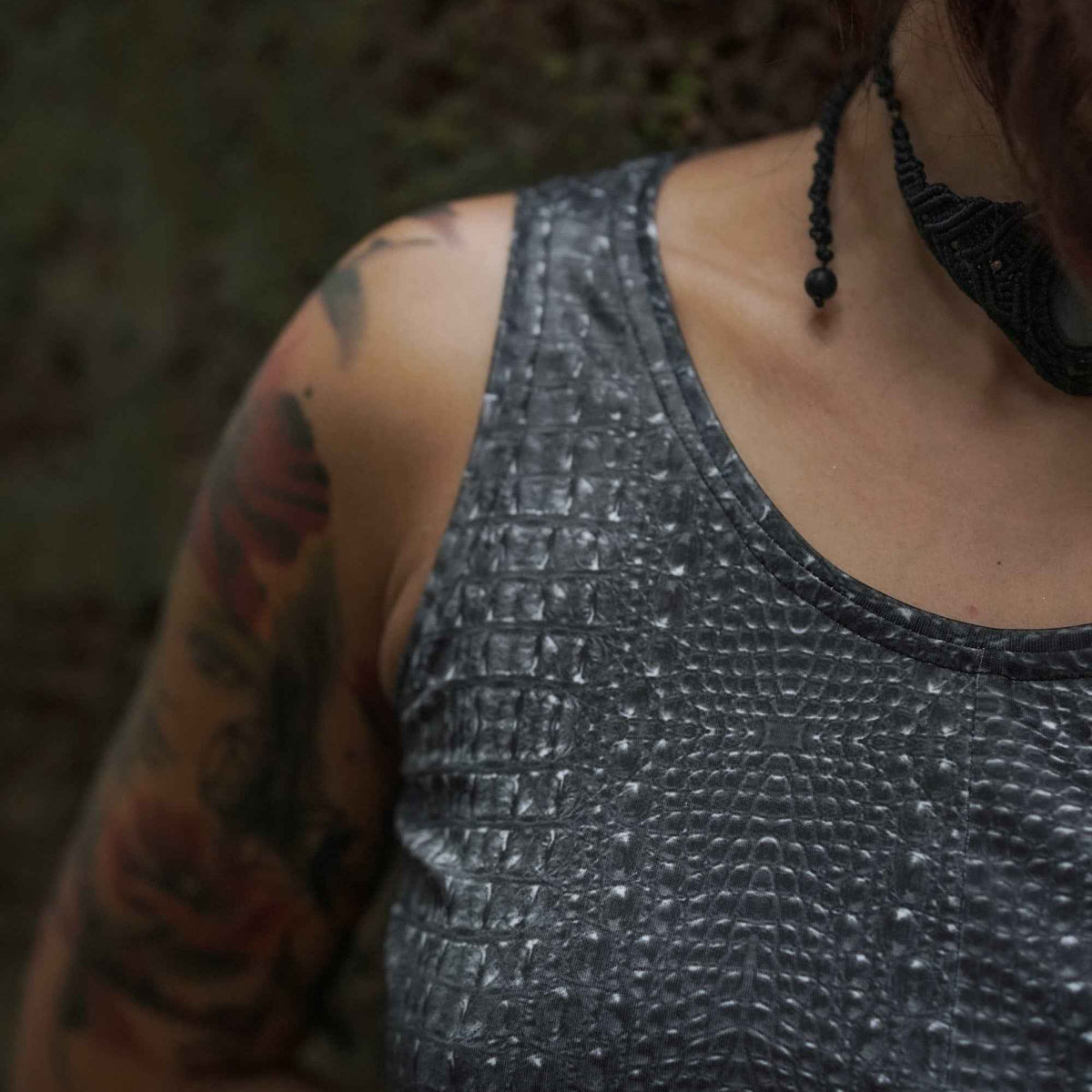 BLACK ILLUSION - Women's Sleeveless Partywear Crop Top