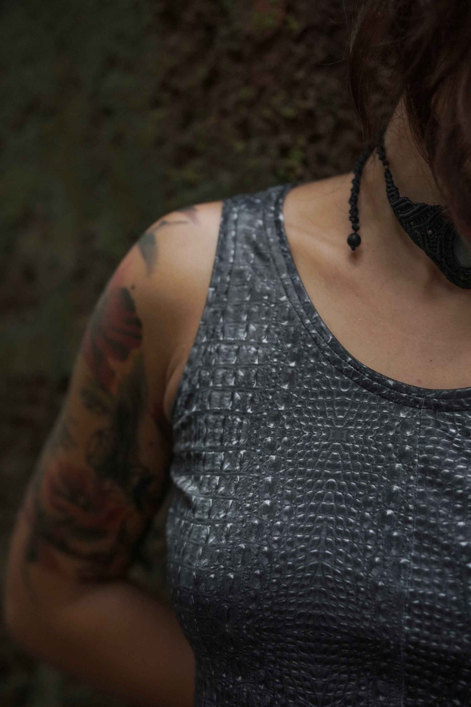 BLACK ILLUSION - Women's Sleeveless Partywear Crop Top