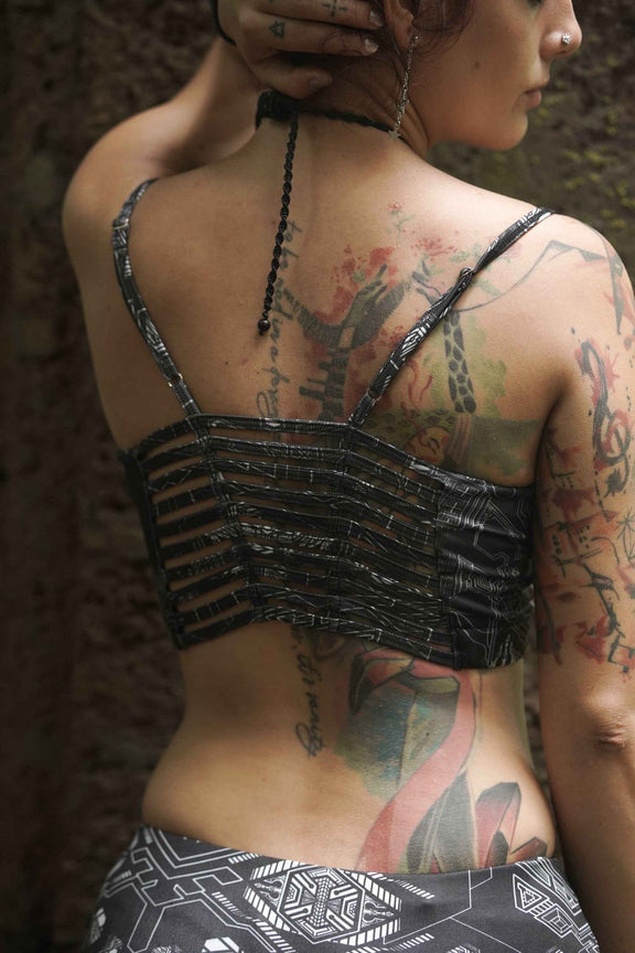 SOURCE CODE - Psychedelic Wear Sleeveless Blouse Crop Top