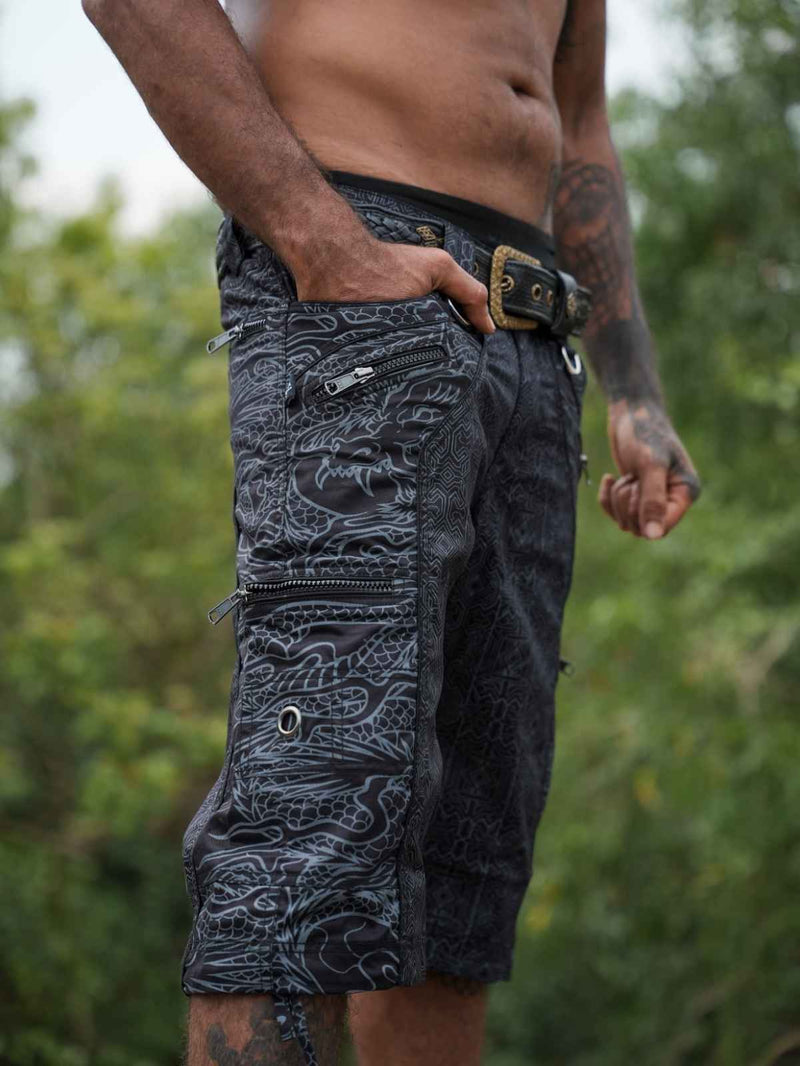 DRAGON CODEX - Black Men Art Wear 3/4 Cargo Shorts
