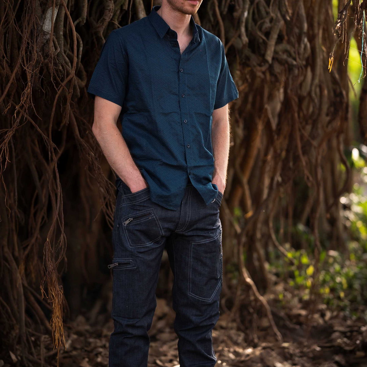 BLUE VORTEX - Bamboo Fabric Short Sleeve Button-up Shirt for Men