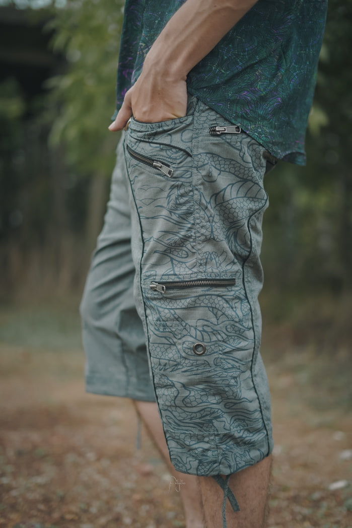 Codex Dragon - OFF Grey Dragon Print NY Men's 3/4 Cargo Shorts