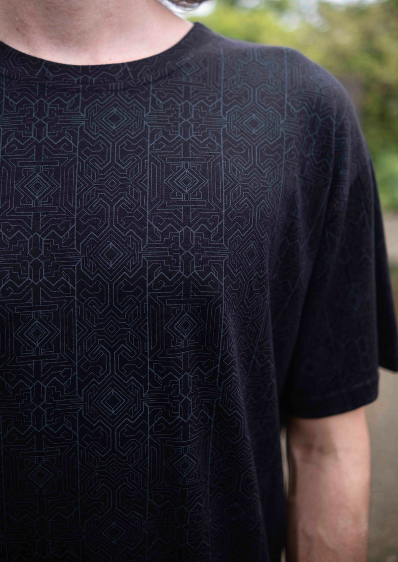 MAGMA CODEX | Psychedelic Black T-shirt All Over Screen-printed