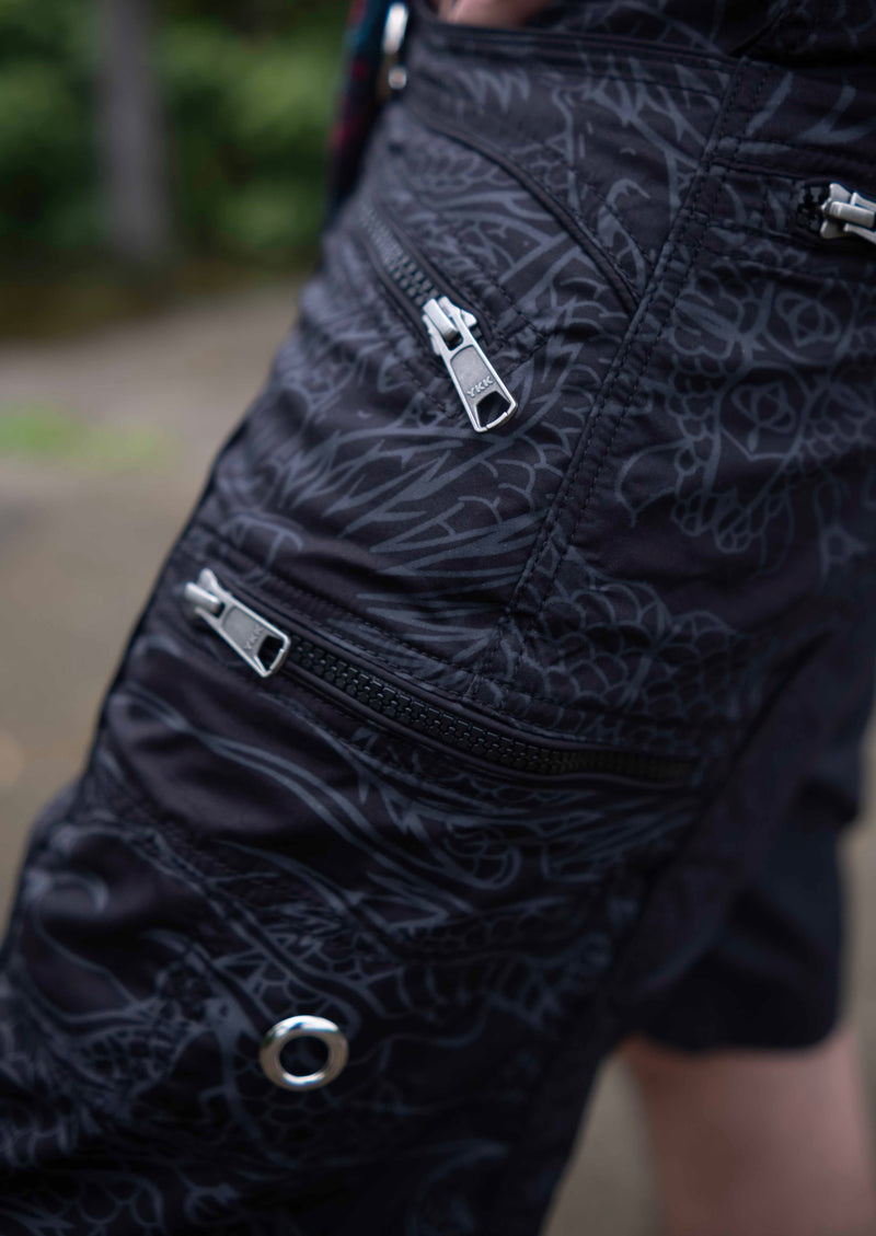 Codex Dragon - Black NY Men's Cargo Shorts | Dragon Print Up Knee Shorts