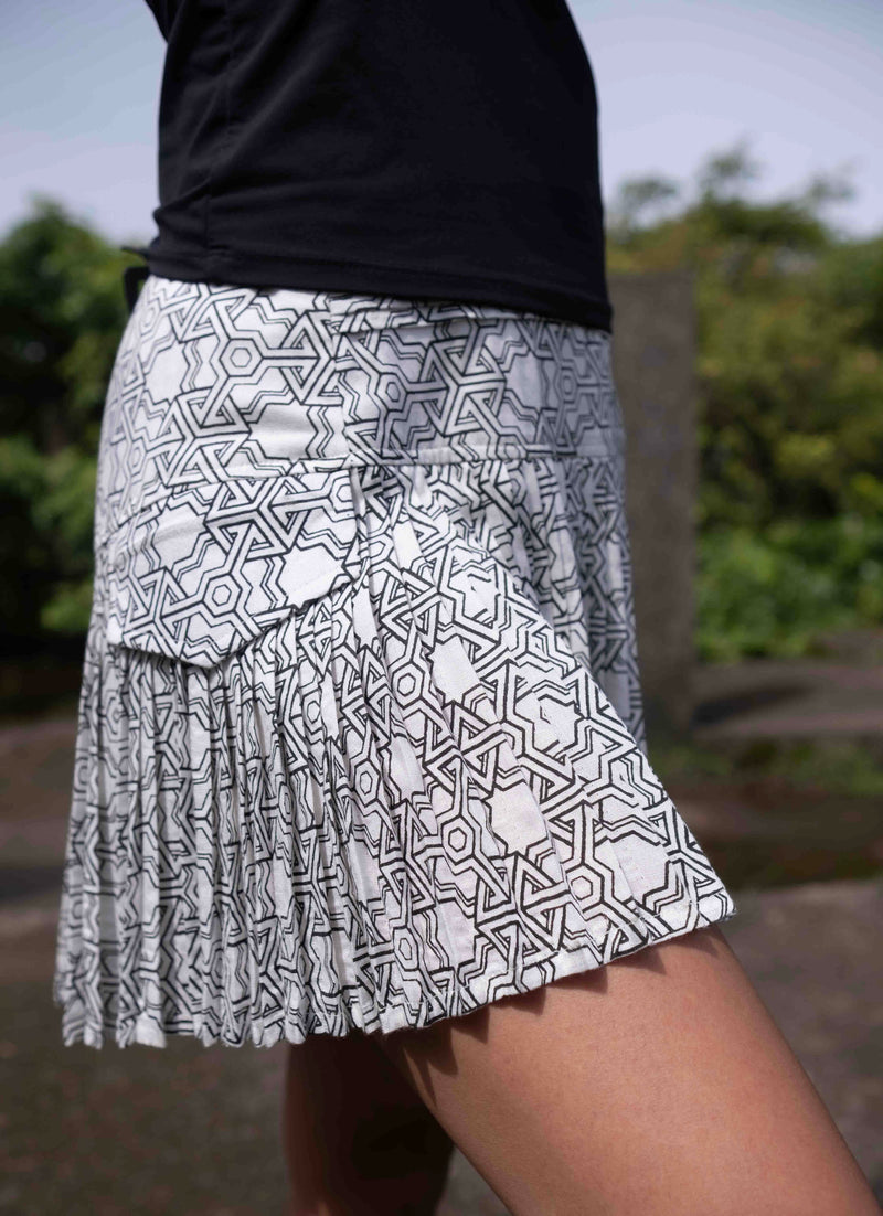 Pythagoras - Women's White Gypsy Mini Skirt