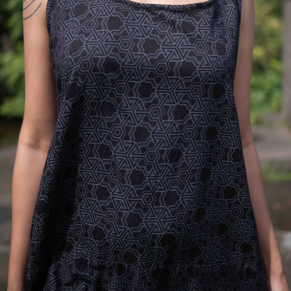 Pythagoras Women's Gypsy Top - Sleeveless Dress Top