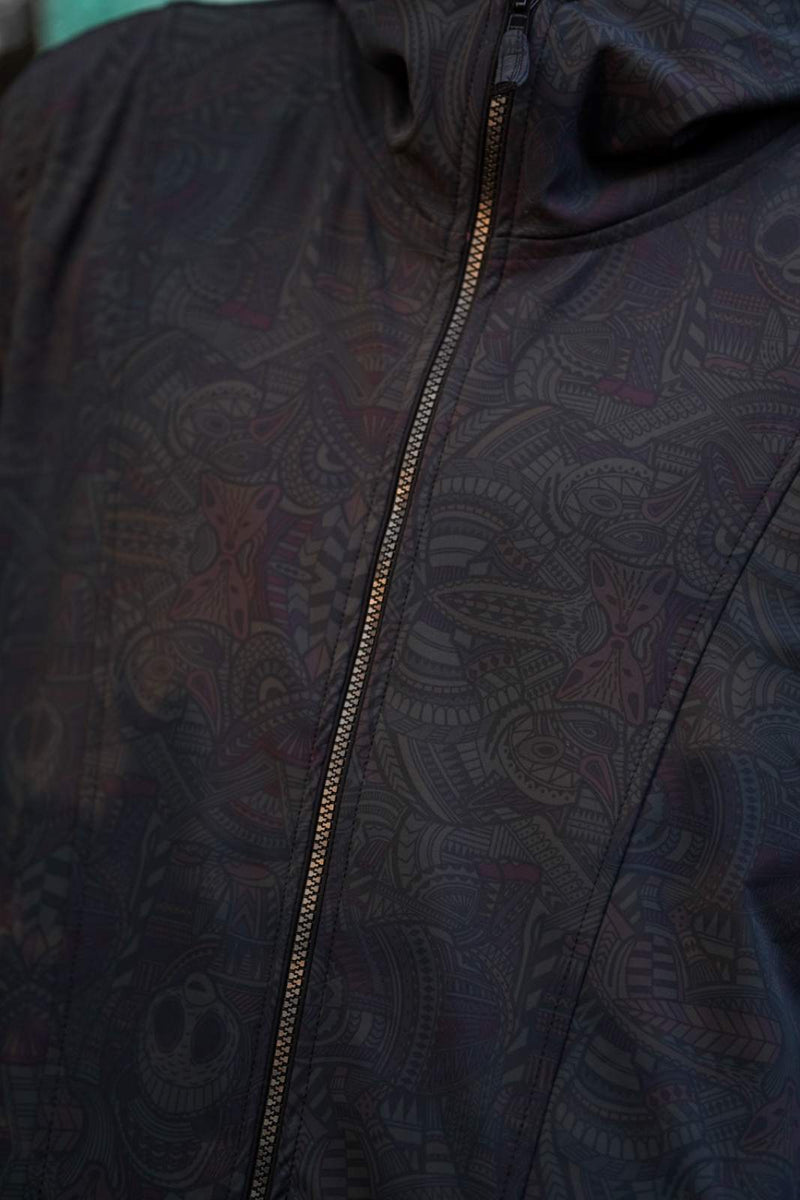 close up psychedelic softshell jacket zipper and print detail