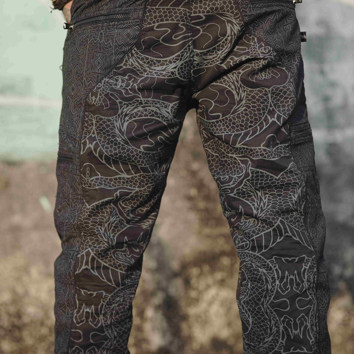 Dragon Codex - Purple Blue NY Men's Utility Cargo Pants | Abstract Print Pants