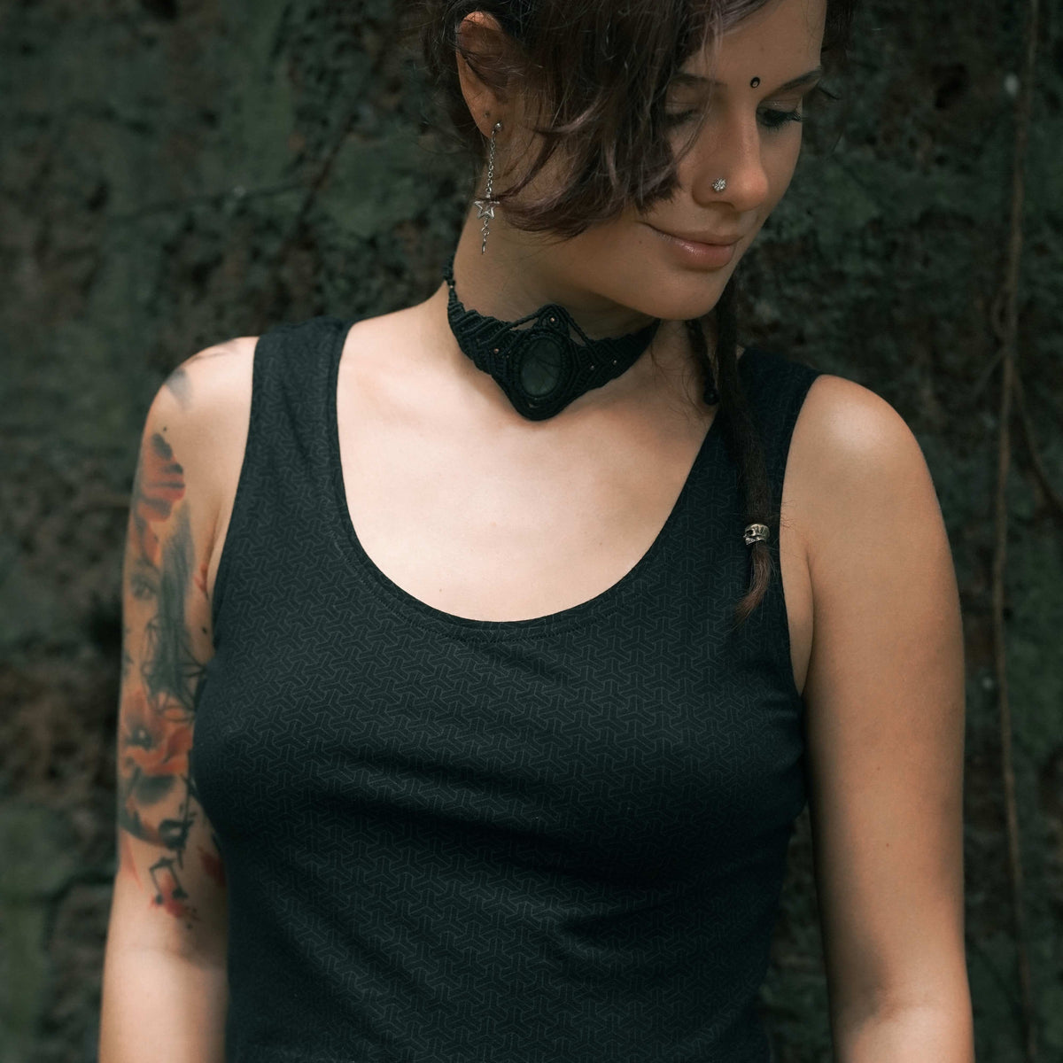 ETERNITY KNOT - Women's Sleeveless Crop Tops