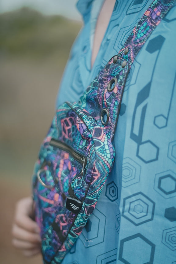 fractal psychedelic crossbody bag kaleidoscope pattern canvas pouch