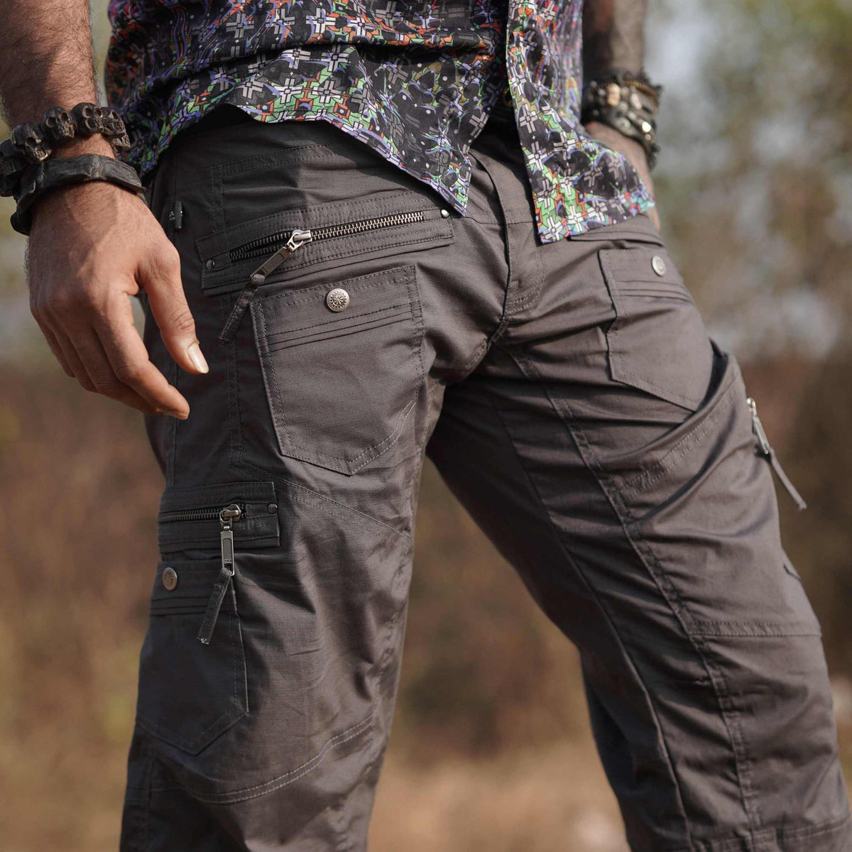 Managa Shorts - Men's Grey Cotton Multi-pocketed Cargo Shorts