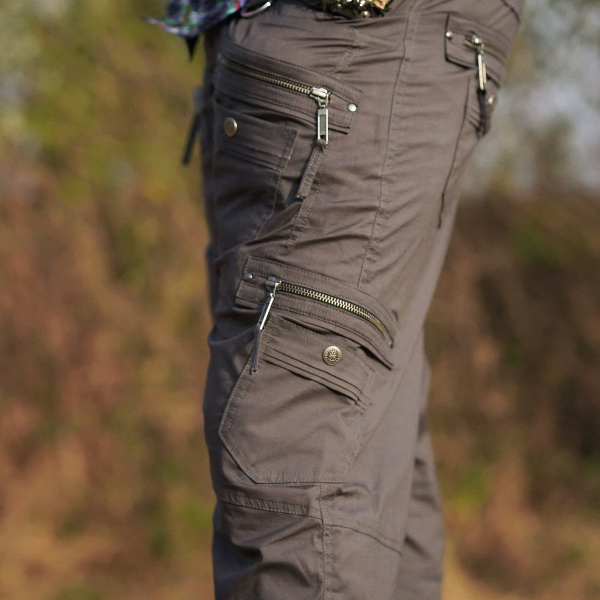 Managa Shorts - Men's Grey Cotton Multi-pocketed Cargo Shorts