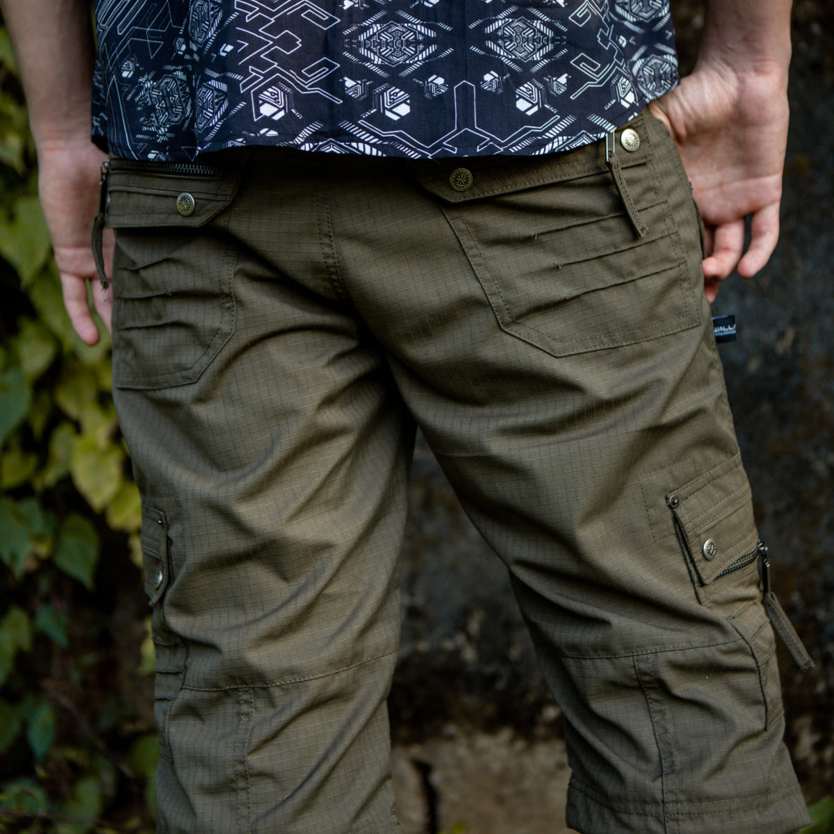 Maya Shorts | Dark Green Cotton Rib stop Cargo Shorts for Men