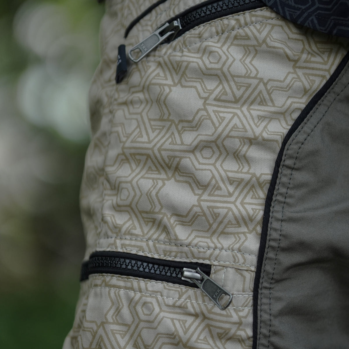 PYTHAGORAS | Men's Beige-Khaki NY Shorts | Multipocket Utility Cargo Shorts