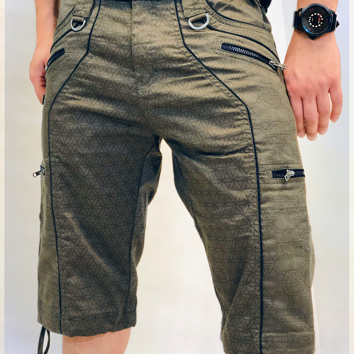Pythagoras FOL - Men's NY 3/4 Shorts Below The Knee Cargo Shorts