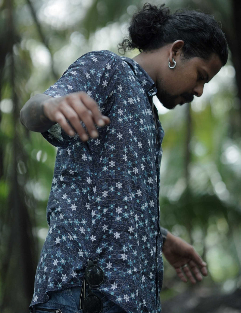 short sleeve bamboo shirt with spiritual print
