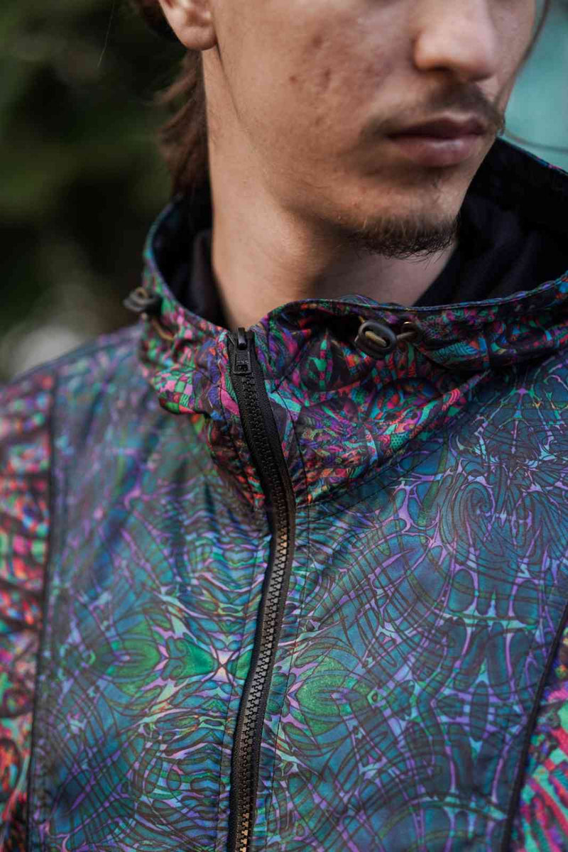 mens psychedelic windbreaker jacket collar and hood detail