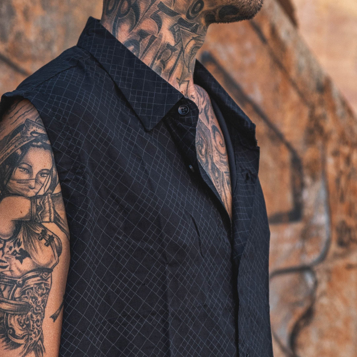 VAAYU - Viscose Men's Sleeveless Shirts | Rocker Biker Sleeveless Black Shirt