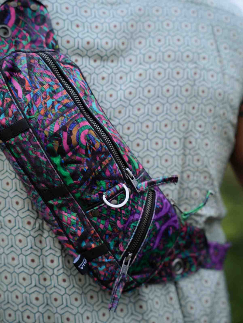 FluxFunk festival sling bag showing adjustable shoulder strap and pockets