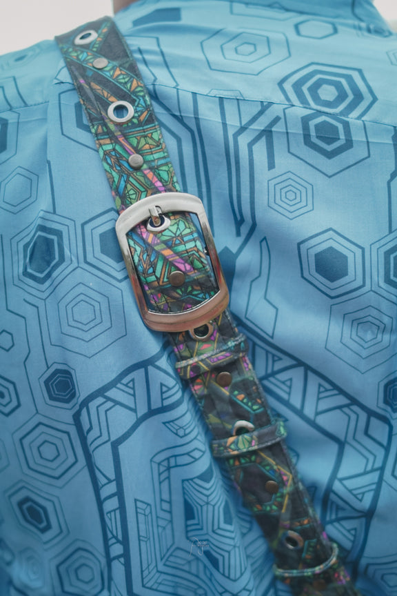 Mind Flare psychedelic crossbody bag adjustable strap and buckle detail