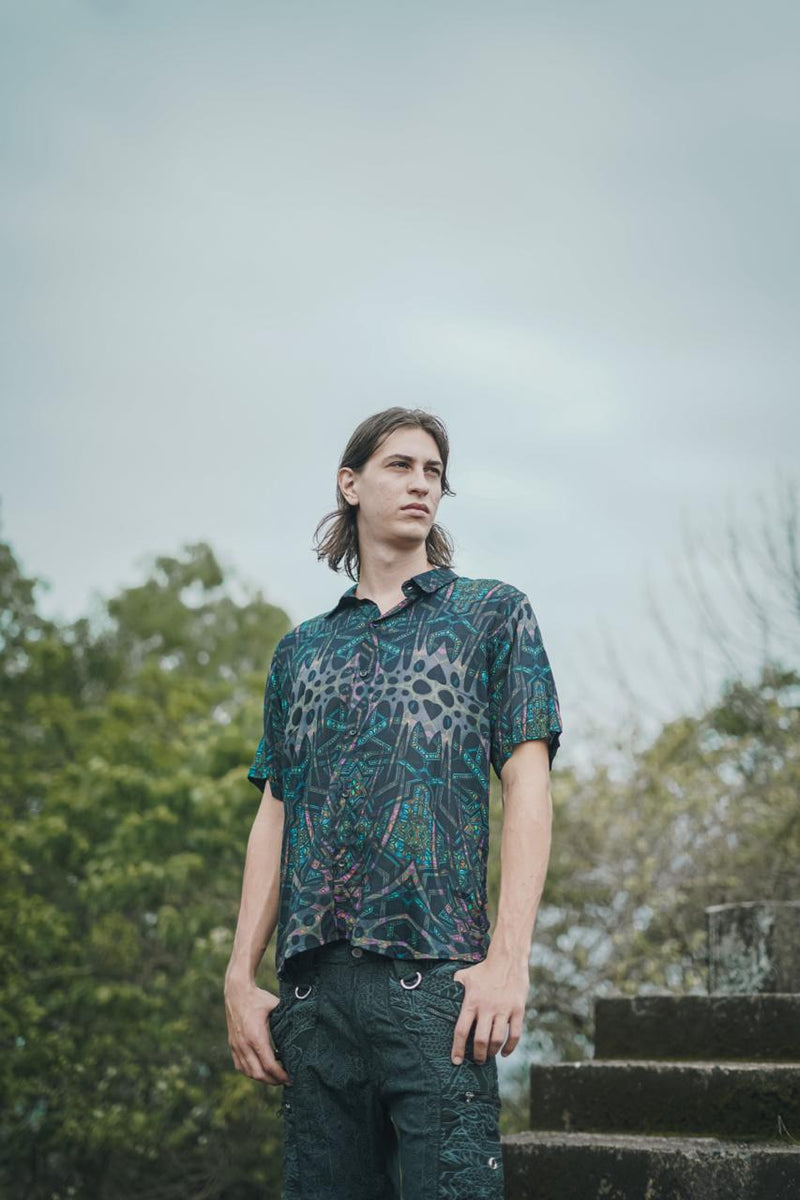 Mind Flare V2 bamboo shirt styled outdoors