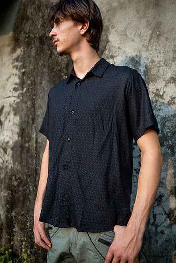 ABSTRACT KNOT | Men's Viscose Shirts | Sacred Geometry Print Black Party Shirt