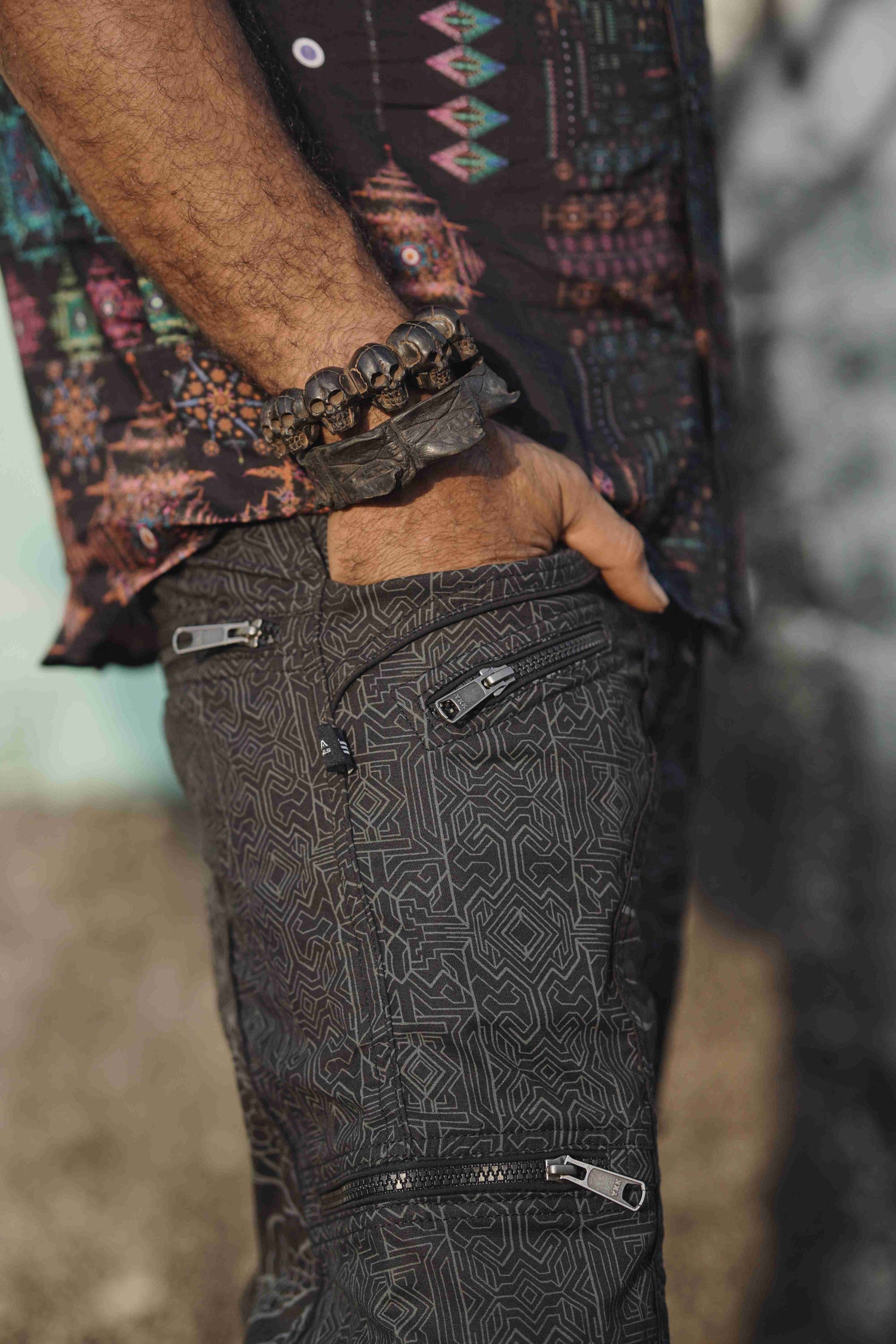 adjustable waist black cargo pants men with drawstring and YKK zippers