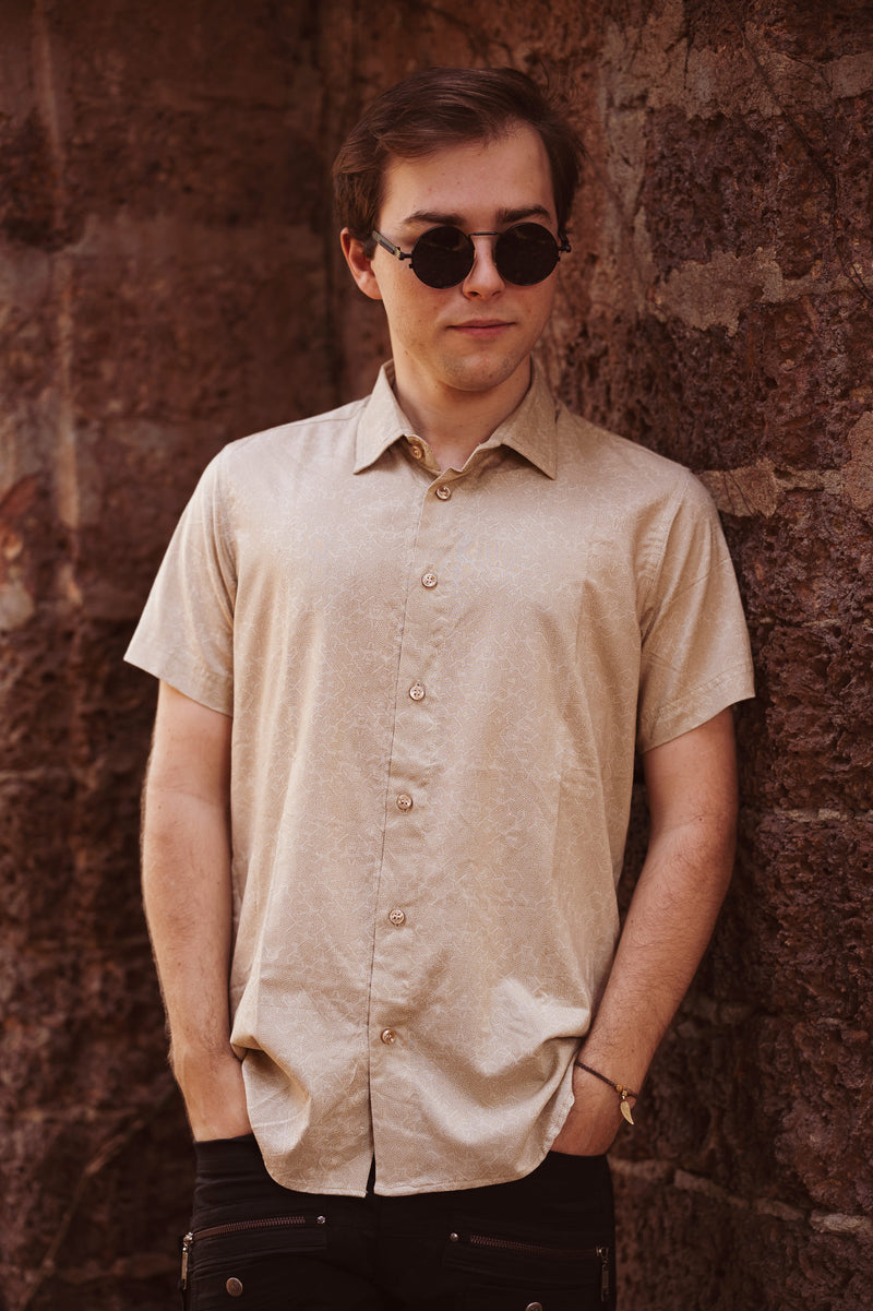 FRACTAL TETRAHEDRON - Men's Short-Sleeve Shirts | Geometric Tribal Pattern Print